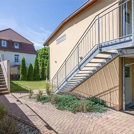 Tema 11 Apartmán *